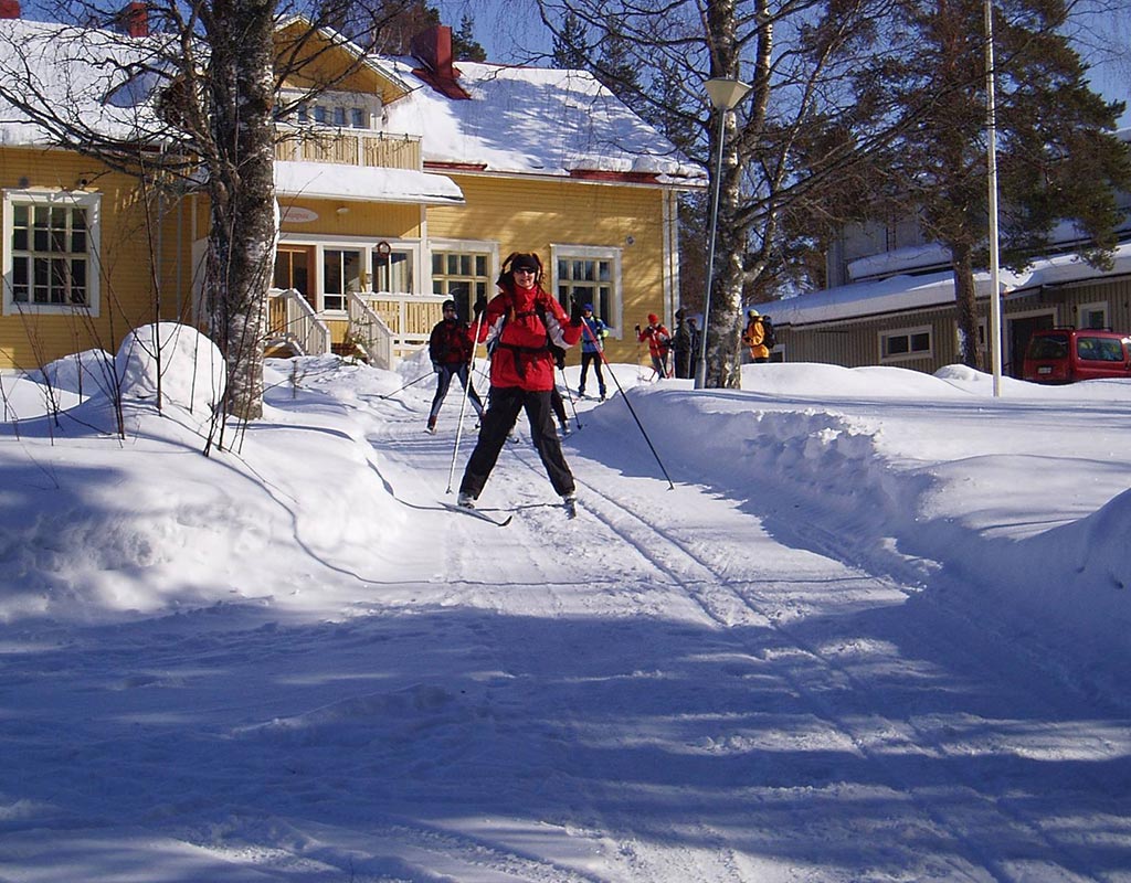 Majatalo Pihlajapuu - Nurmes - Majoitus - Pohjois-Karjala - Kylään.fi - Kylämatkailun tietopankki