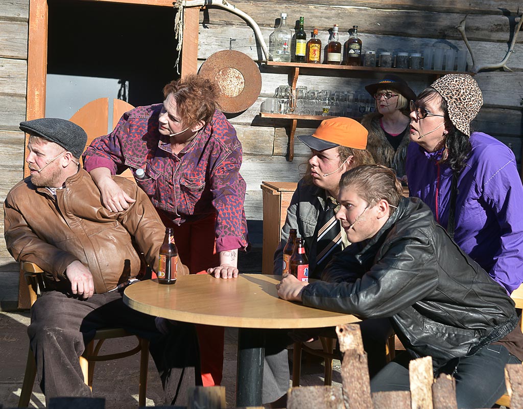 Kanavateatteri - Laukaa - Tapahtumat & Teatterit - Keski-Suomi - Kylään.fi - Kylämatkailun tietopankki