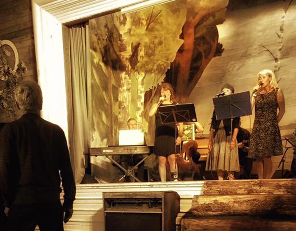 Kaukas EloFolk - Hyvinkää - Tapahtumat & Teatterit - Uusimaa - Kylään.fi - Kylämatkailun tietopankki