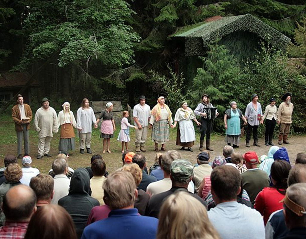 Kinahmon kesäteatteri - Polvijärvi - Tapahtumat & Teatterit - Pohjois-Karjala - Kylään.fi - Kylämatkailun tietopankki