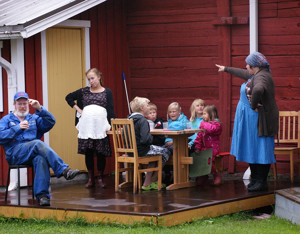 Ränssin Kievarin Kesäteatteri - Jyväskylä - Tapahtumat & Teatterit - Keski-Suomi - Kylään.fi - Kylämatkailun tietopankki