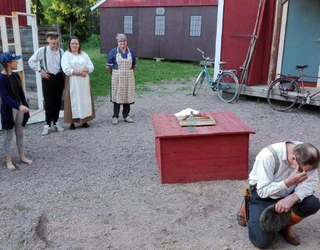 Tarvasjoen Nuorisoseura - Tarvasjoki - Tapahtumat & Teatterit - Varsinais-Suomi - Kylään.fi - Kylämatkailun tietopankki