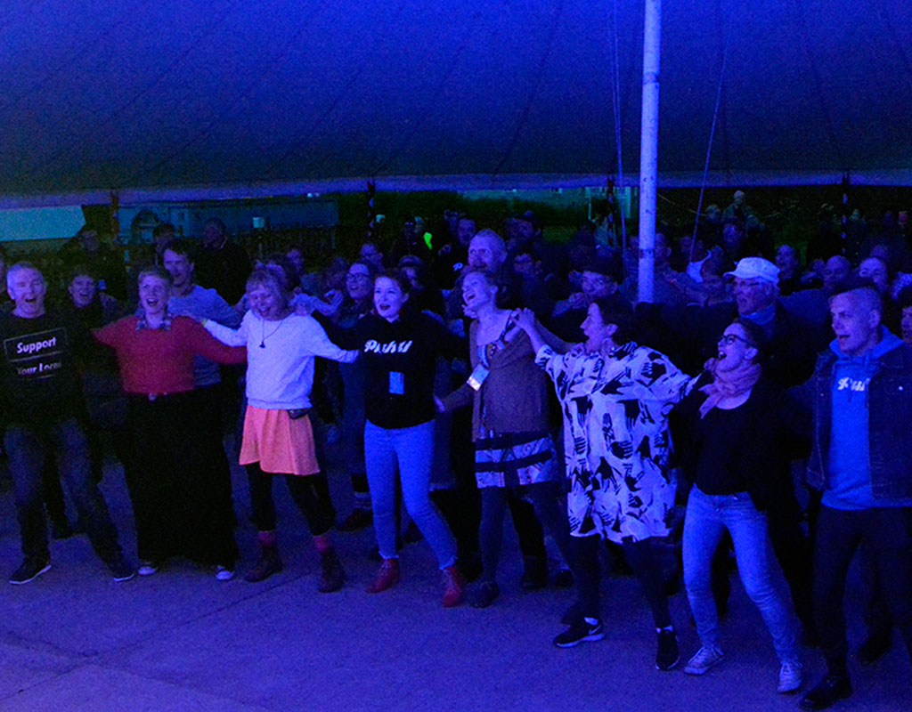 Kihaus Folk - Rääkkylä - Tapahtumat & Teatterit - Pohjois-Karjala - Kylään.fi - Kylämatkailun tietopankki