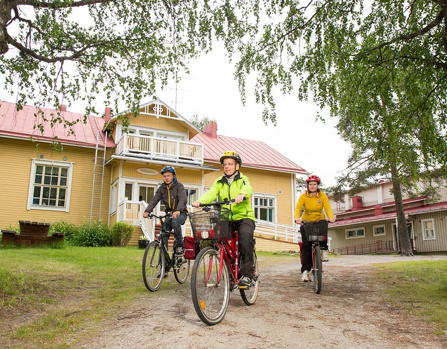 Majatalo Pihlajapuu - Nurmes - Majoitus - Pohjois-Karjala - Kylään.fi - Kylämatkailun tietopankki