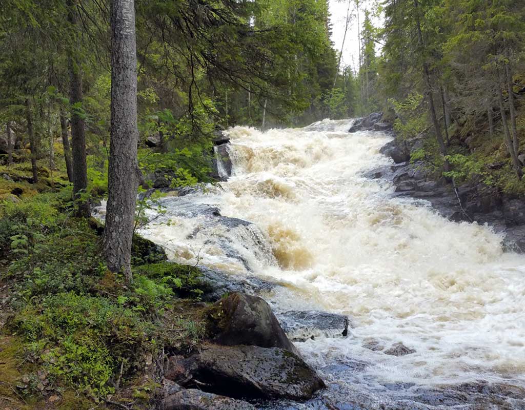 Autti - Rovaniemi - Kylät - Lappi - Kylään.fi - Kylämatkailun tietopankki